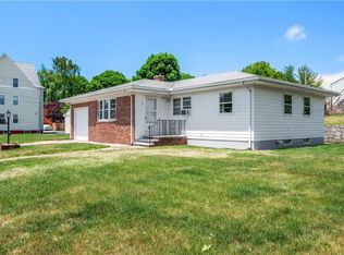 58 Lyman Ave, Johnston, RI 02919