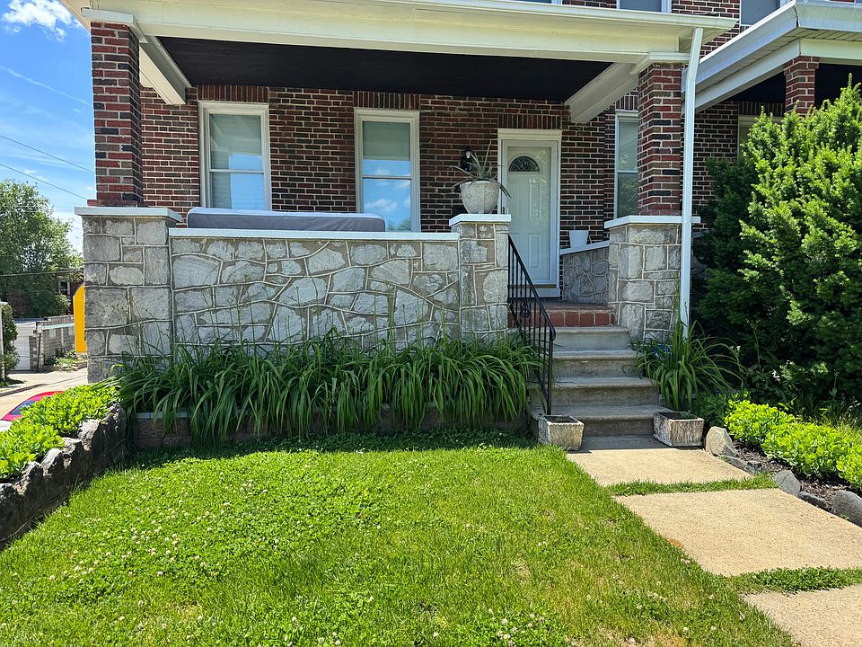 Entrance and Porch area