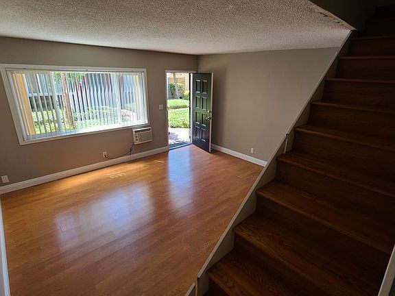 3rd image of 7025 El Dorado Dr #B