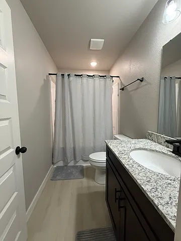 200 E P St #B — Photo 13