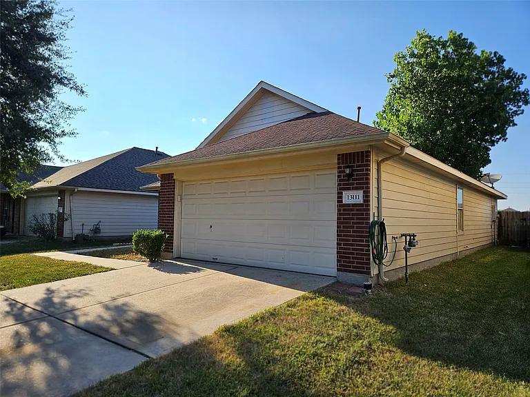 13111 Cherryglade Ct — Photo 4