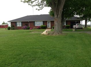 3252 Countryside Dr, Sebree, KY 42455