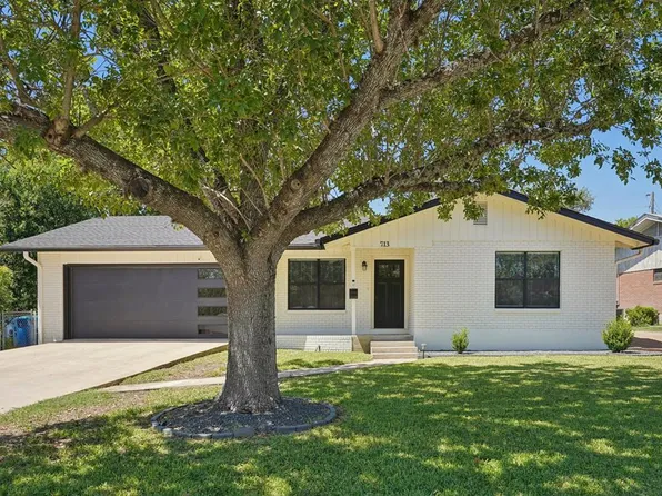 713 Galbraith Ave, Kerrville, TX 78028