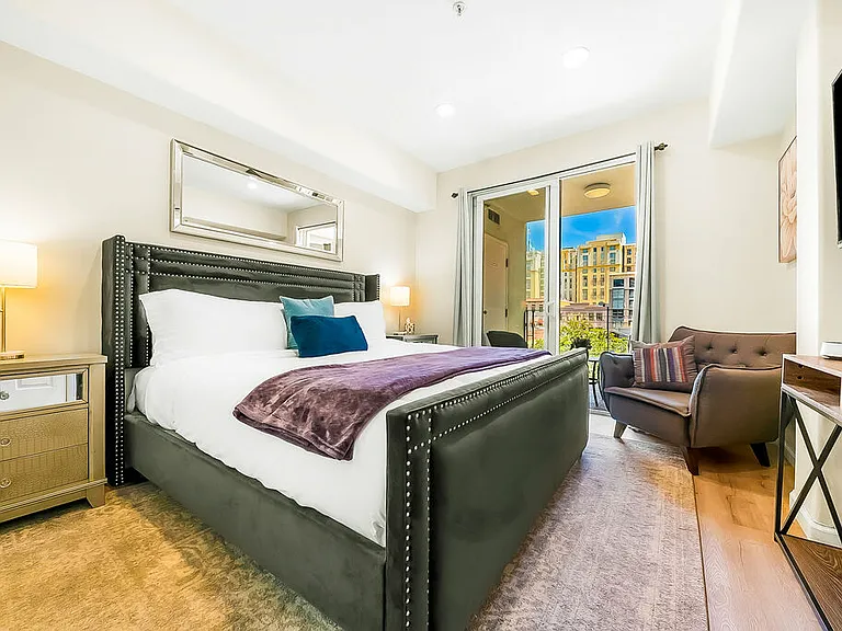350 K St #416 — Photo 14