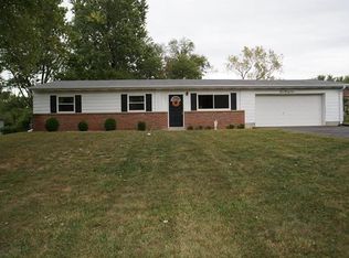 242 Howard Dr, Ballwin, MO 63021