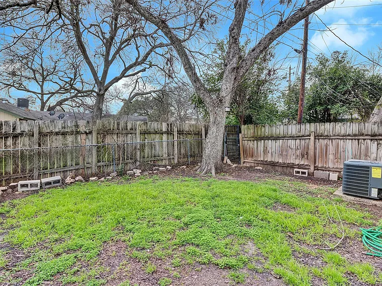 3514 Southridge Dr #A — Photo 9