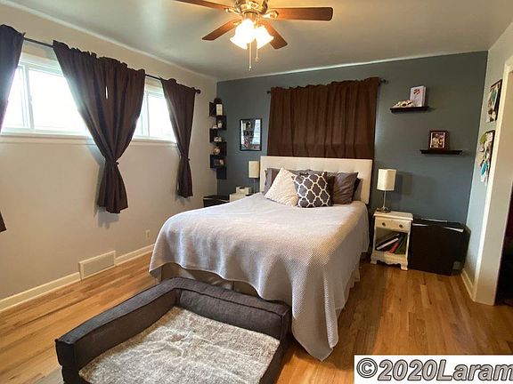 3rd image of 1827 Ord St