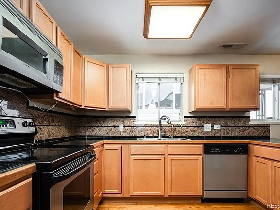 5th image of 2042 S Josephine St #3