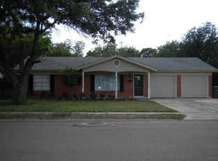1307 Love St, Victoria, TX 77901