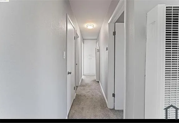9888 Bancroft Ave #C — Photo 12