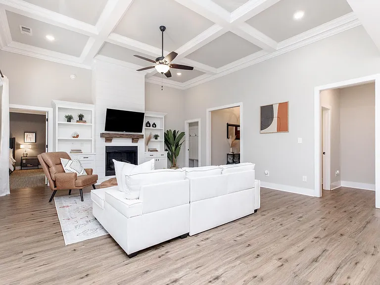 307 Hunts Landing Dr — Photo 32