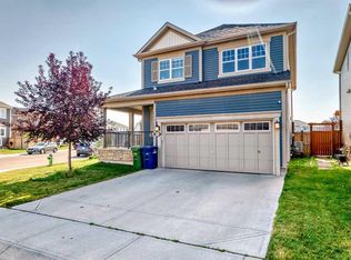 163 E Osborne Rise SW, Airdrie, AB T4B4A3