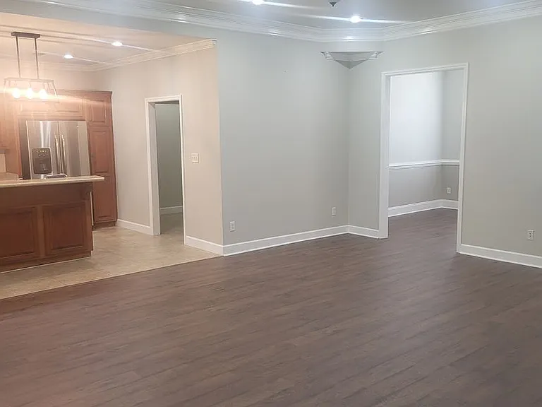 5196 Carlton Ridge Cir — Photo 8