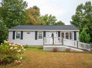 4 Cape Ave, Nashua, NH 03062