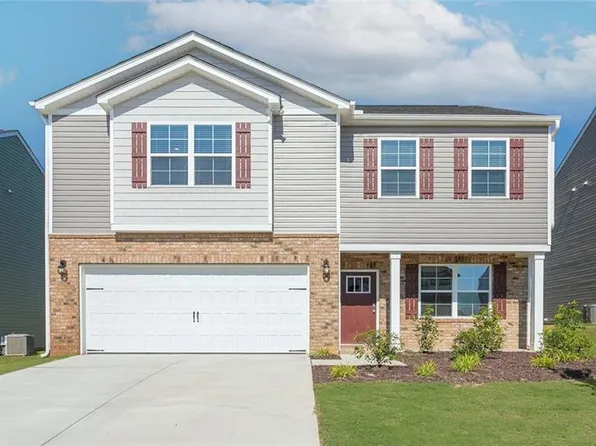 107 Lauder Trce, Jamestown, NC 27282