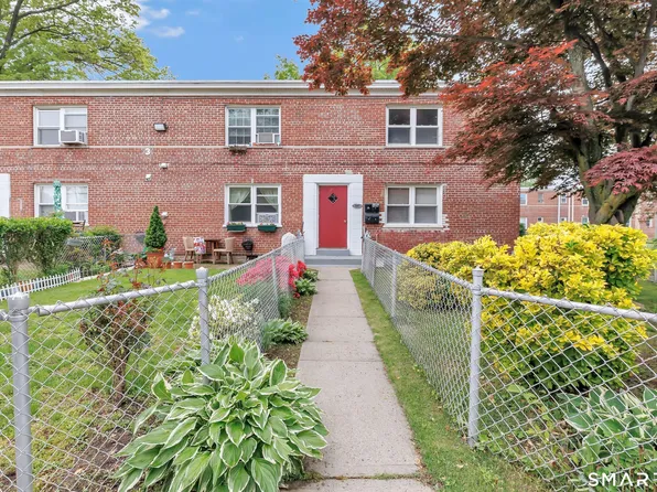 397 D Building 3 Granfield Avenue, Bridgeport, CT 06610