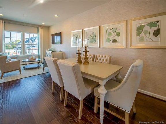 4th image of 138 McCormick Pl #6D