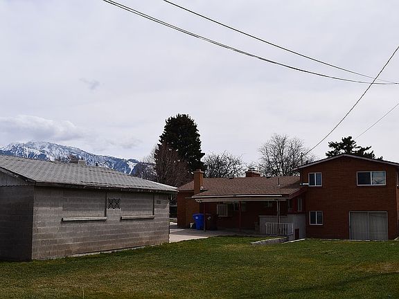 Large fenced yard
