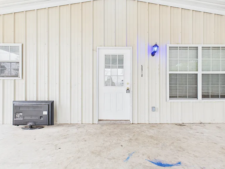 5822 Leonard Rd #1 — Photo 24