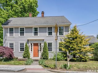 4 Tolland Green, Tolland, CT 06084