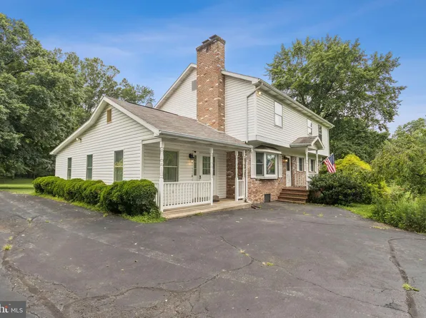 6311 Liberty Rd, Bealeton, VA 22712