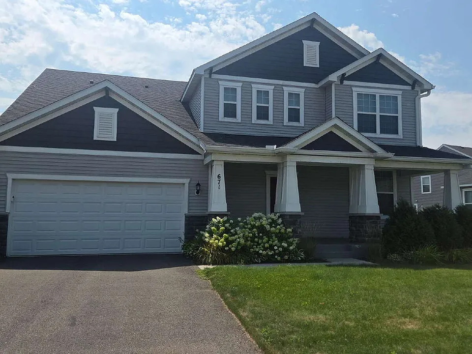 671 Devine Dr