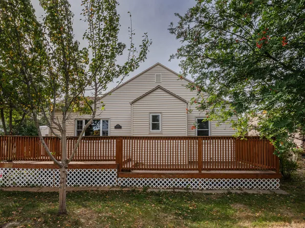 221 Main St W, Hazen, ND 58545