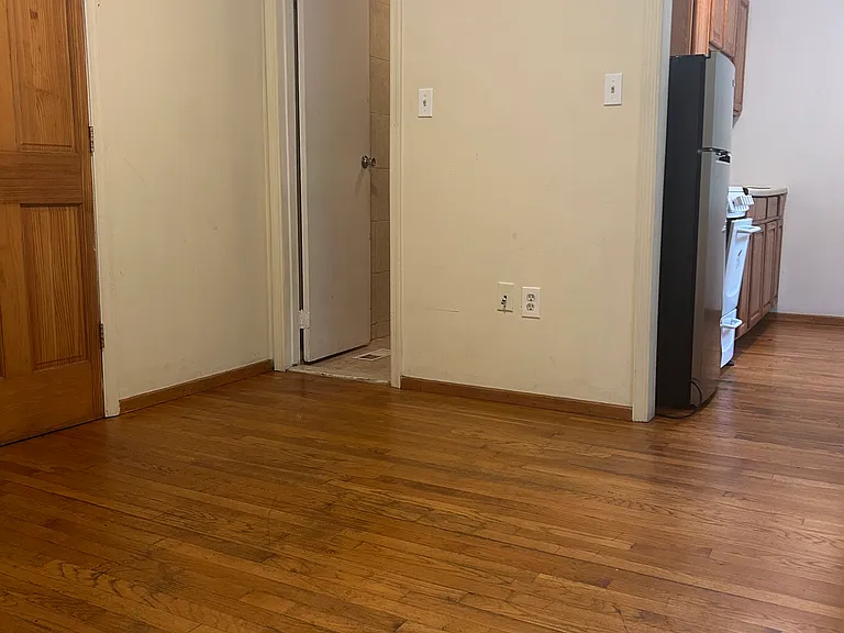 304 Wade Rd #4 — Photo 6