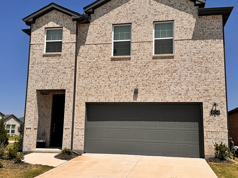 804 Sicily Blvd — Photo 1