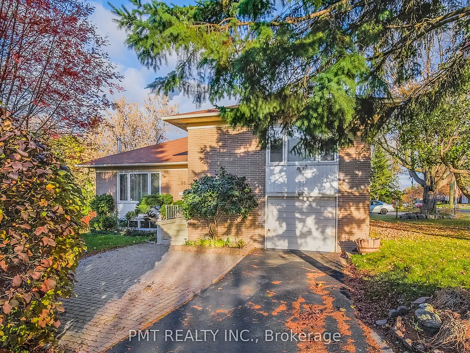98 Highland Park Blvd