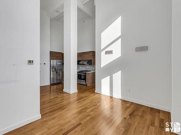 4th image of 333 Greene Ave #12R