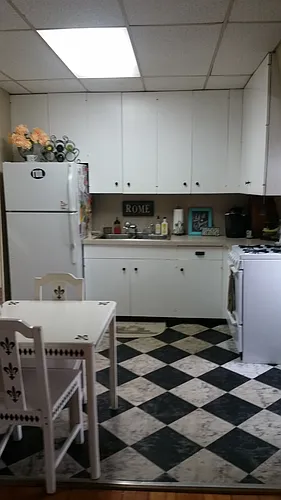 18 E Main St #3 Photo 1