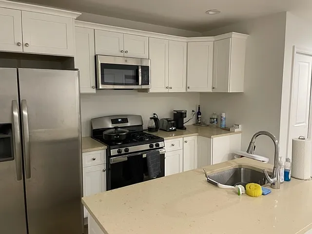 65 E Main St #7 — Photo 4