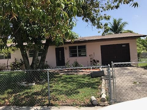1st image of 1510 NE 137th St