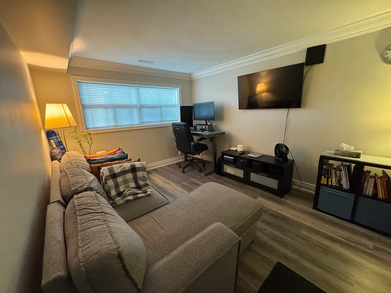 1 bed, 700 sqft, $1,650 — Photo 3