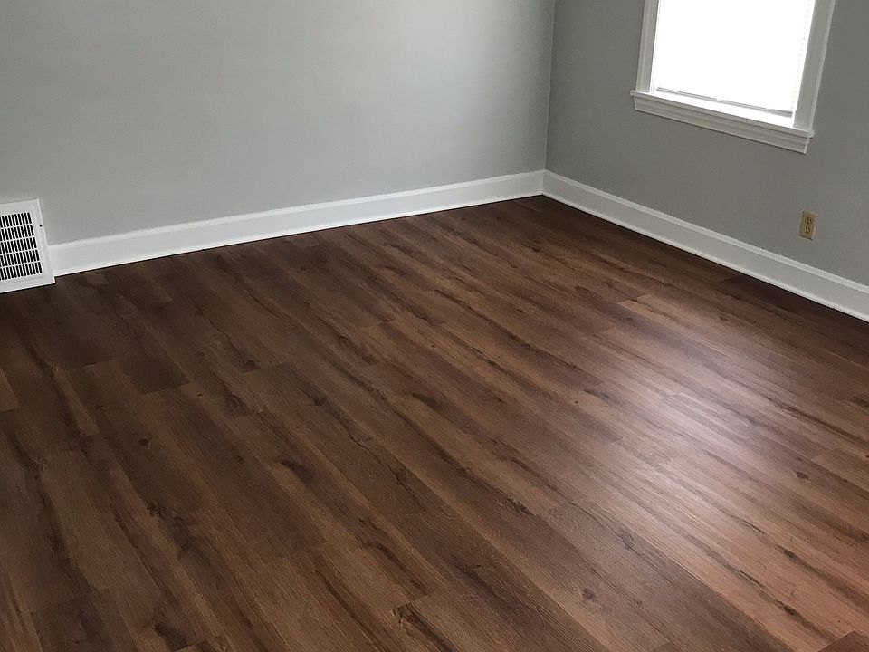 1st image of 522 Perkins Dr NW