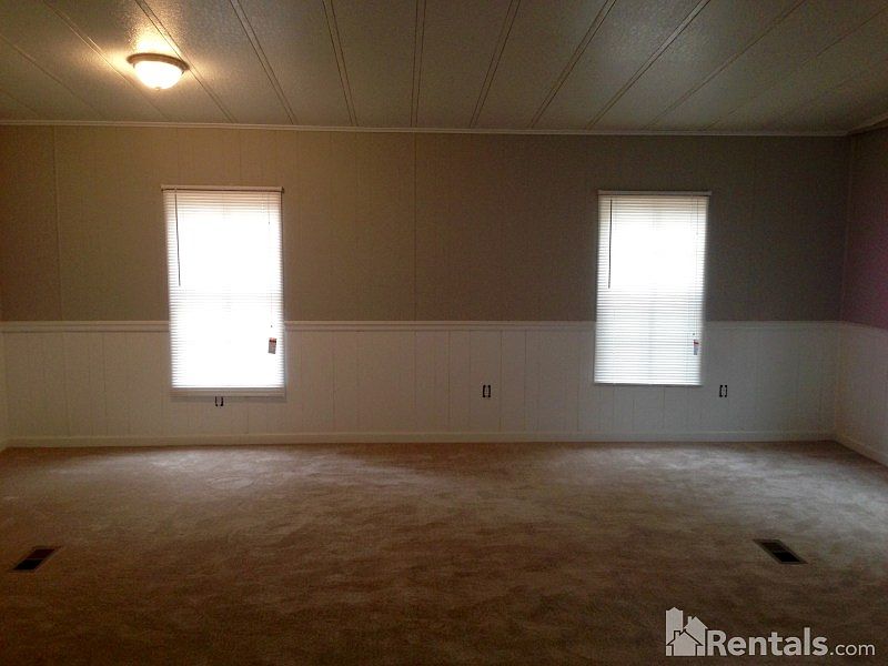 2nd image of 20 Pine Club Dr NW