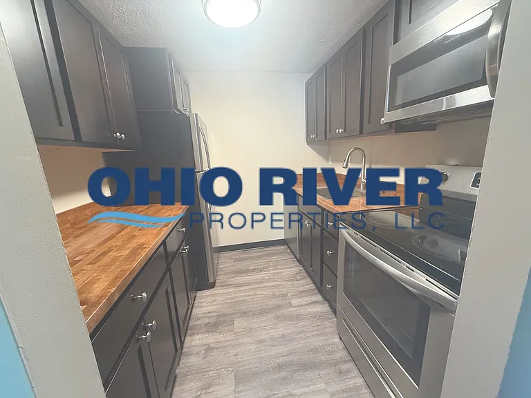 800 Northwood Ct #104 — Photo 3