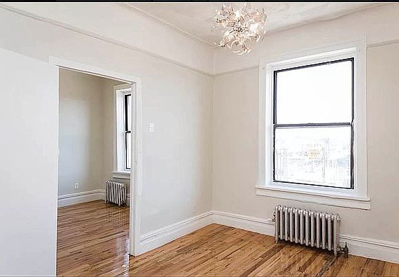 2nd image of 110 Empire Blvd APT 19