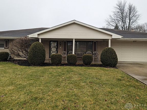 2nd image of 247 Dogwood Dr