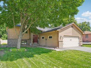 767 2nd Ave NW, New Brighton, MN 55112