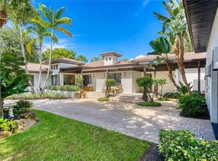 829 Idlewild Way, Sarasota, FL 34242