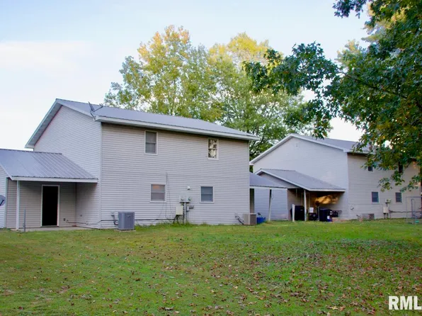1109 & 1111 Sandra Ct, Murphysboro, IL 62966