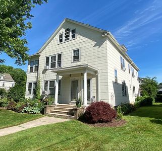 144 Brace Rd, West Hartford, CT, 06107