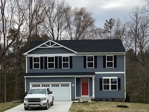 18 Kinross Cir, Hartfield, VA 23071