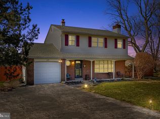 1737 Arlington Rd, Blue Bell, PA 19422