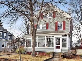 6 Pleasant St, Concord, MA 01742