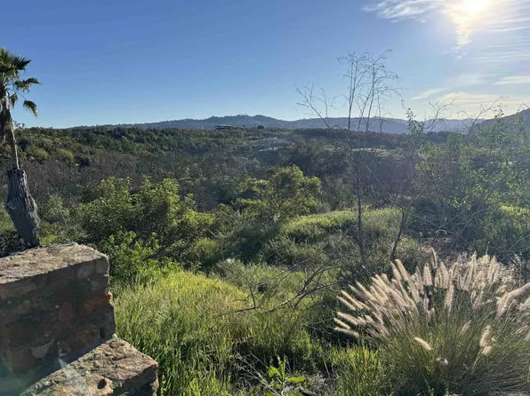 30421 Castle Crest Dr #40, Valley Center, CA 92082