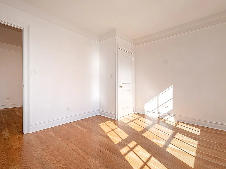 124 W 79th St #11C — Photo 16