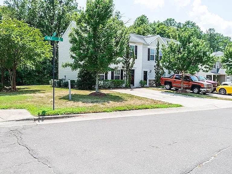 2110 Raj Dr — Photo 11